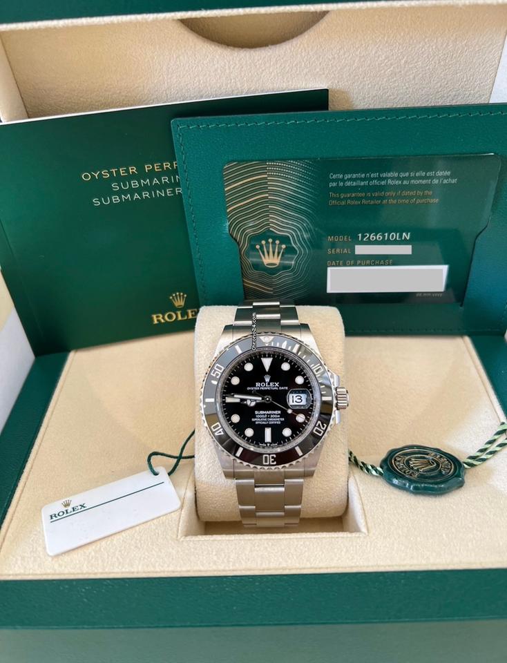 Rolex Submariner Date